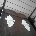 Sunny Bay Отель 3*