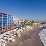 Sunny Bay Отель Поморие