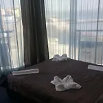 Отель Sunny Bay 3*