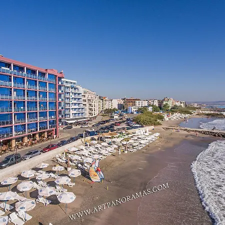 Sunny Bay 호텔 포마리