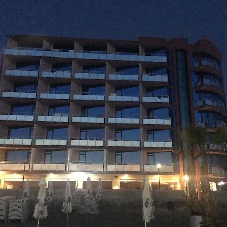 Sunny Bay 酒店 帕莫瑞