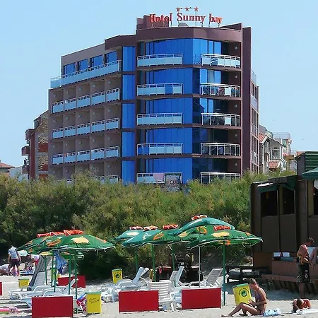 Отель Sunny Bay Поморие